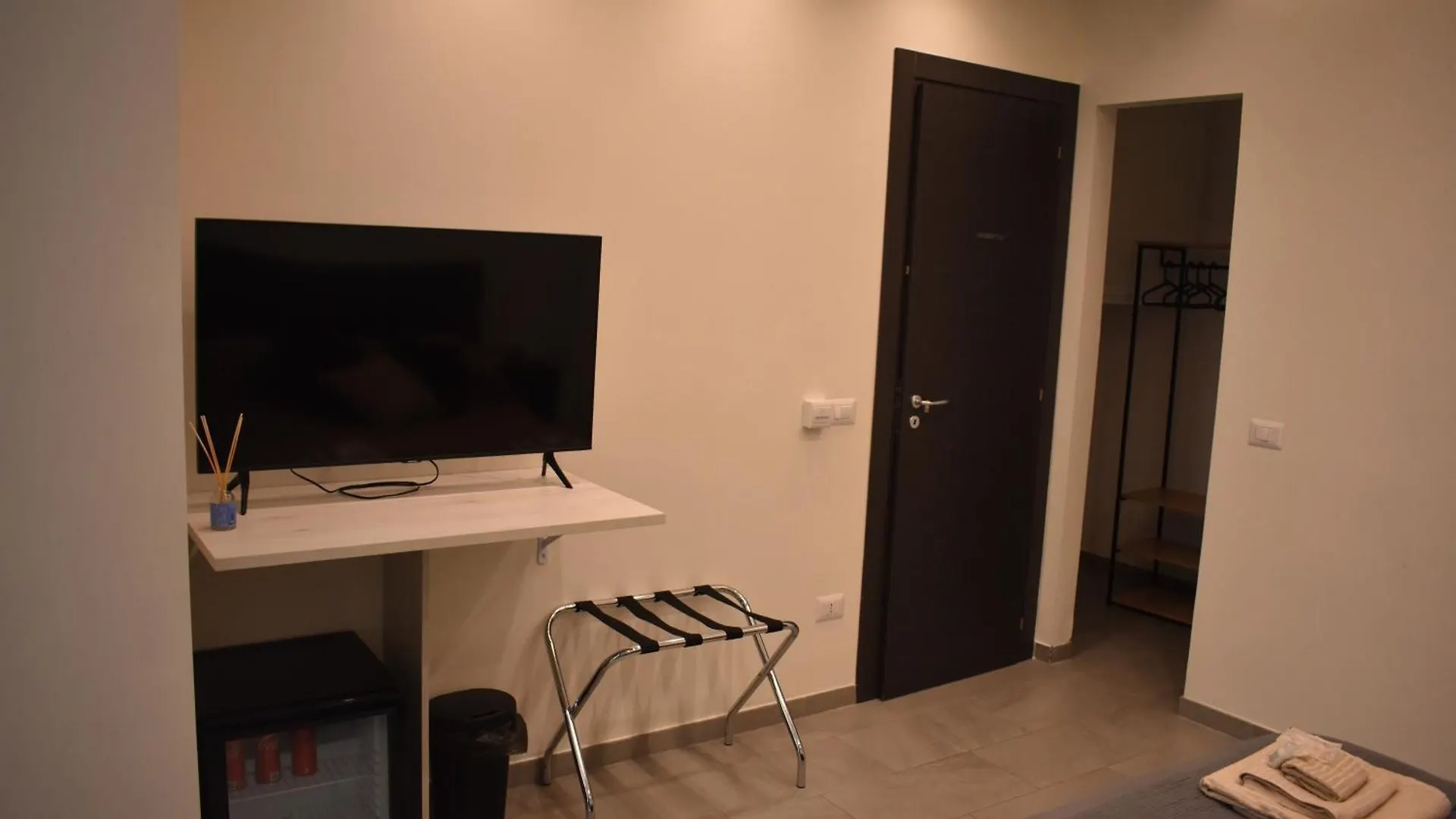 Mimmu Private Rooms Naples Guest house
