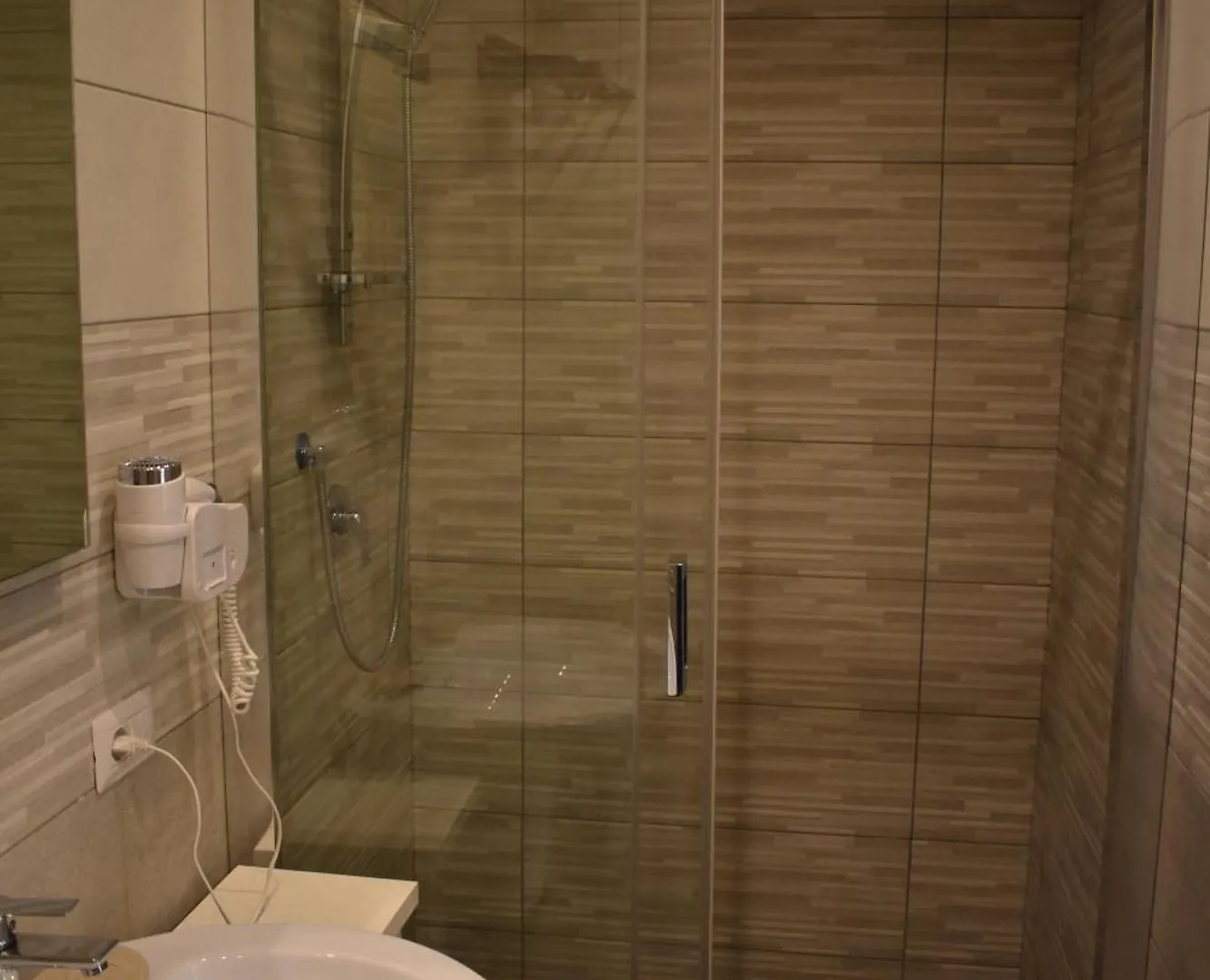 Mimmu Private Rooms Naples 0*,  Italy